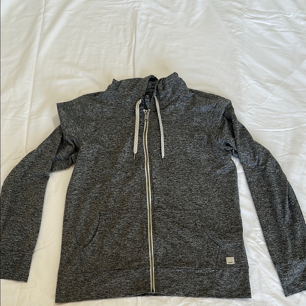 Vuori Halo Performance Hoodie